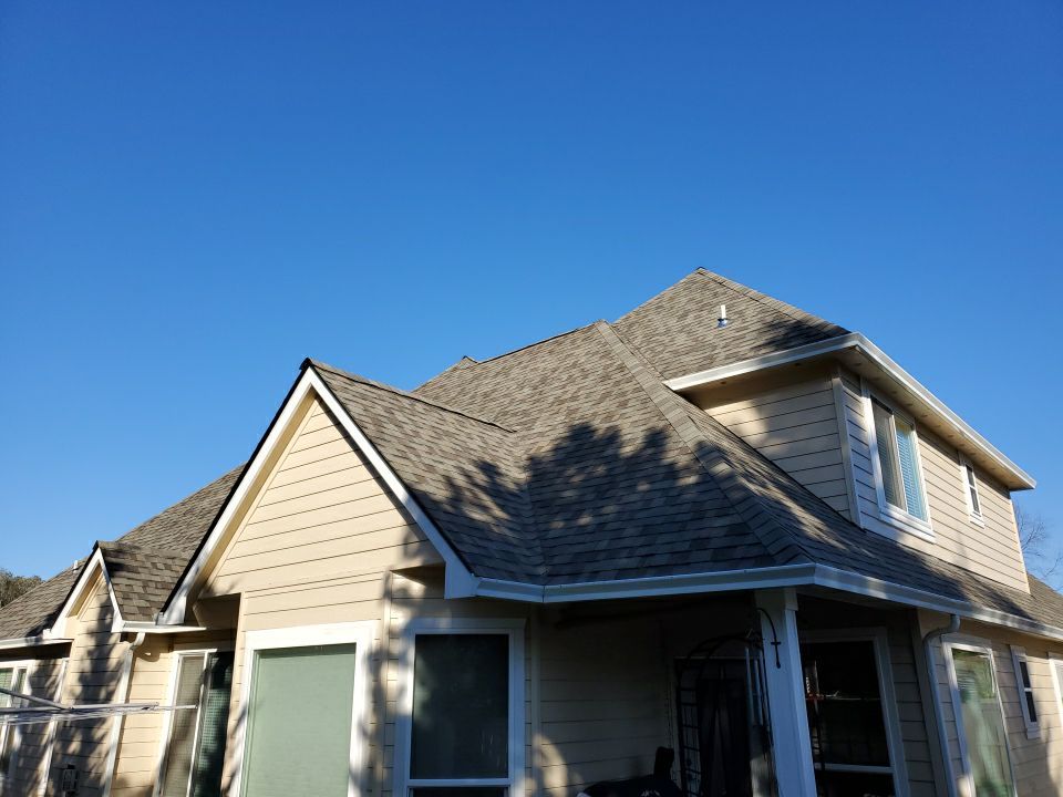 Confidently Build Your Brand with Sutherlin Roofing A Business Owners Resource | Oregon Business Network